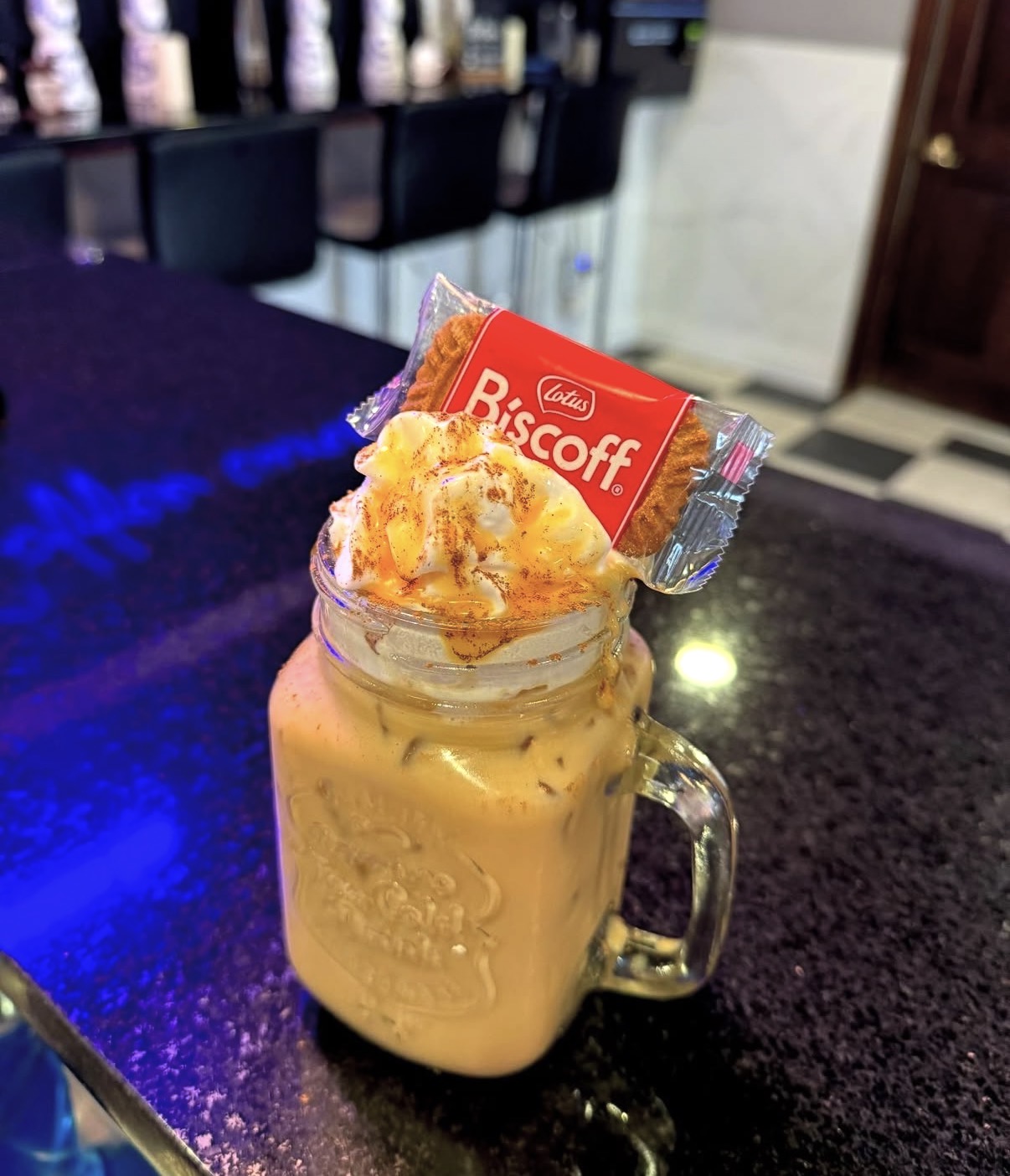 Latte art at Dolce Cafe